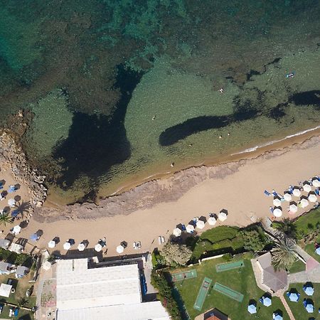Luxury Suites In Stavromenos Exterior photo